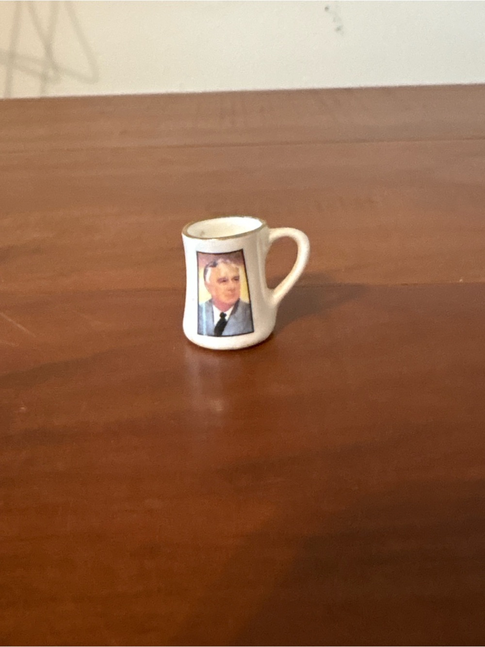 Franklin D. Roosevelt Miniature Bone China Mug Ellsbury England